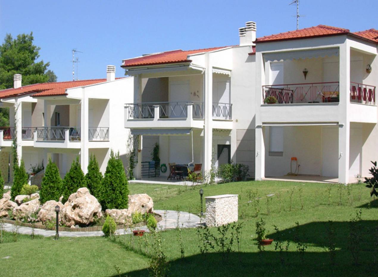 &Sigma;&Upsilon;&Gamma;&Kappa;&Rho;&Omicron;&Tau;&Eta;&Mu;&Alpha; 18 &Kappa;&Alpha;&Tau;&Omicron;&Iota;&Kappa;&Iota;&Omega;&Nu; &Sigma;&Tau;&Eta; &Sigma;&Iota;&Beta;&Eta;&Rho;&Eta; &Chi;&Alpha;&Lambda;&Kappa;&Iota;&Delta;&Iota;&Kappa;&Eta;&Sigma;